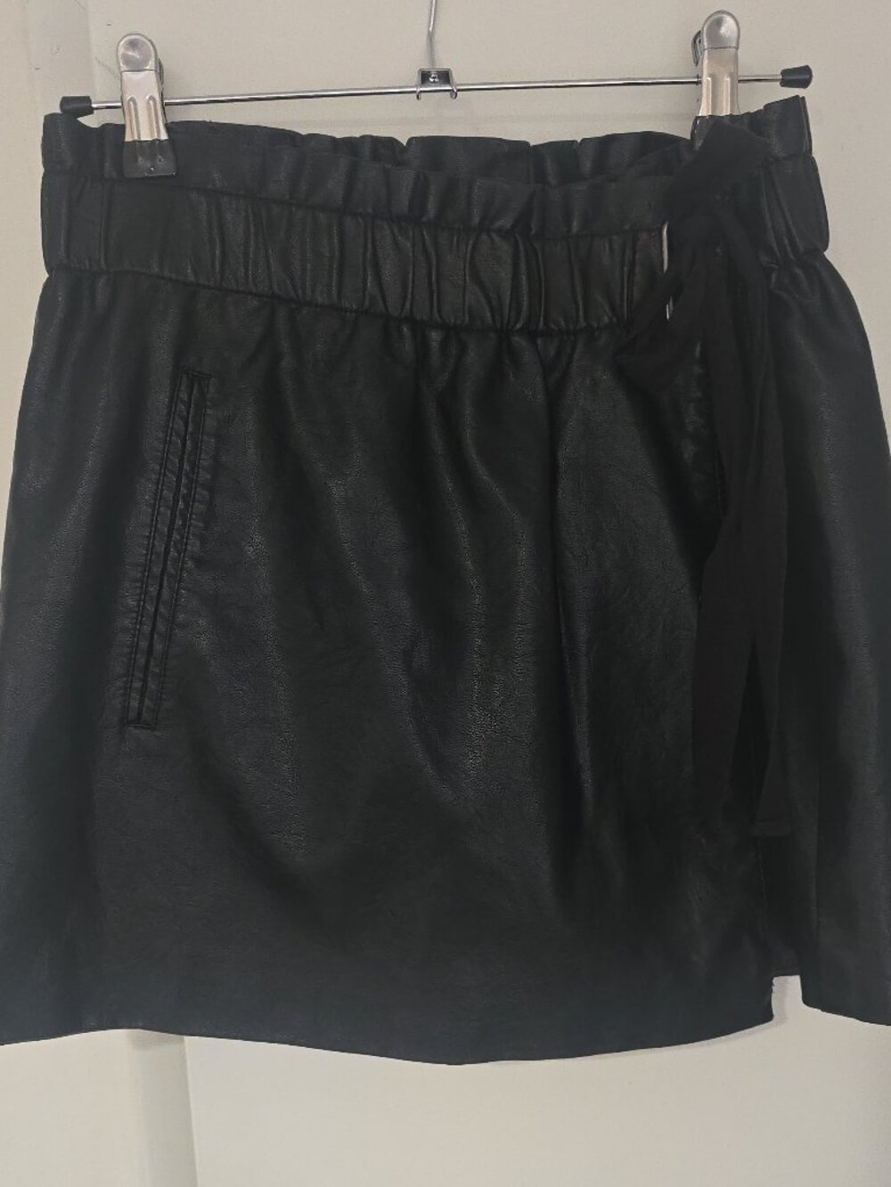 Jolt Black Faux Leather Paperbag Waist Mini Skirt Size M